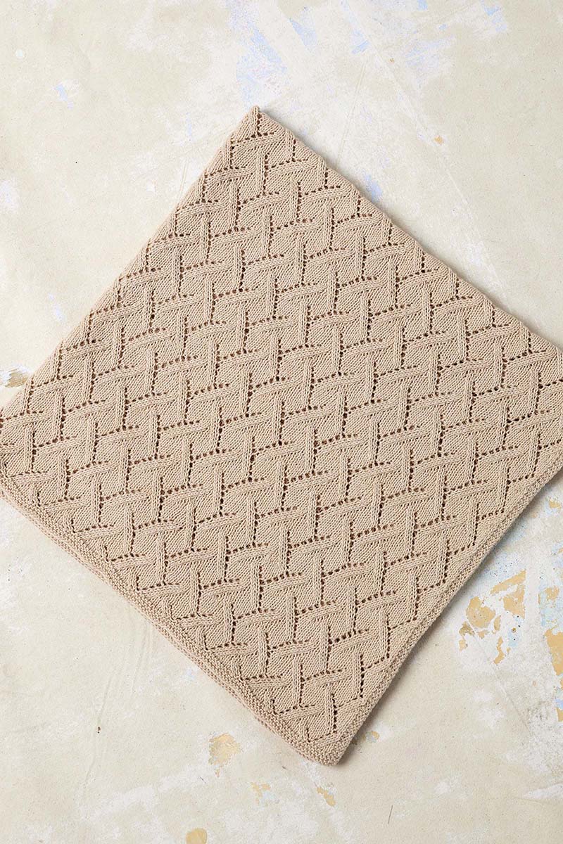 Couverture 6 catalogue Lang Yarns Punto 83 Baby Cotton Naturally Colored