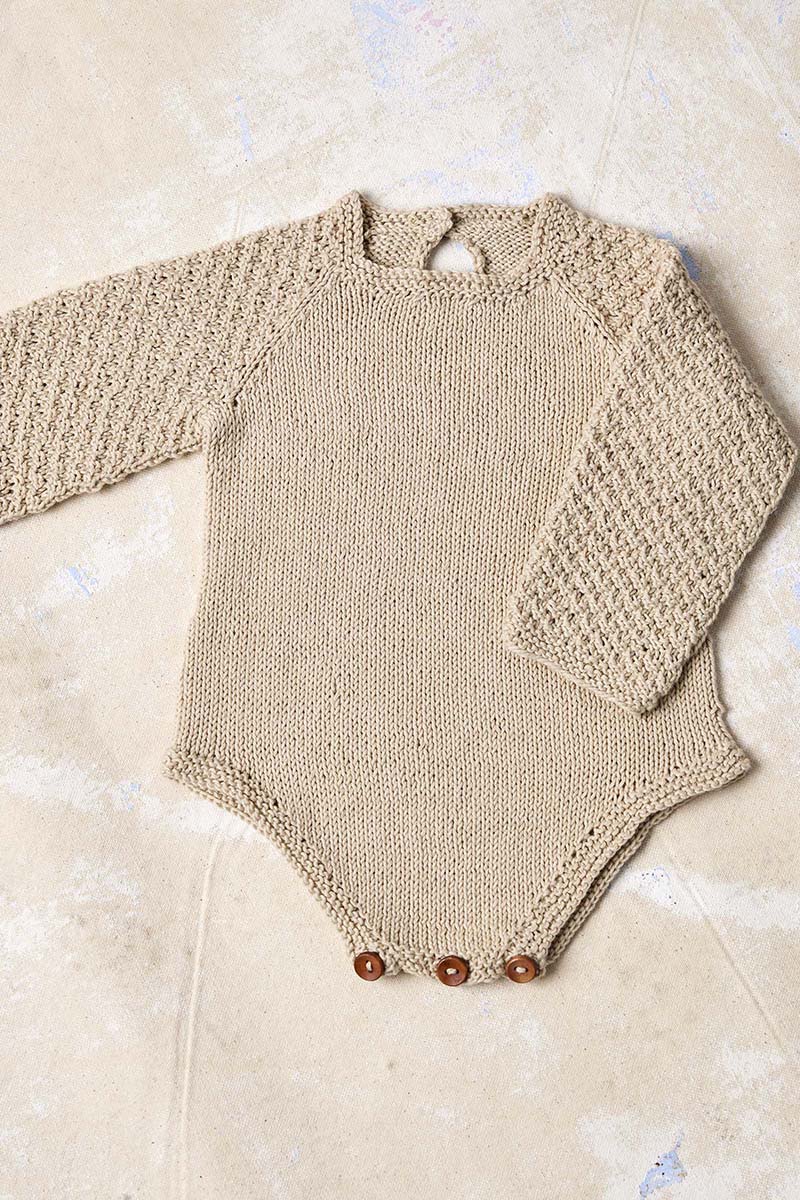 Grenouillère 13 catalogue Lang Yarns Punto 83 Baby Cotton Naturally Colored