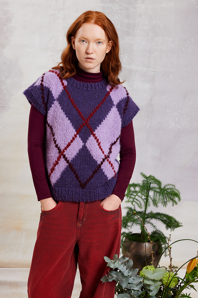 Pull sans manches 59 du catalogue Lang Yarns FAM 290