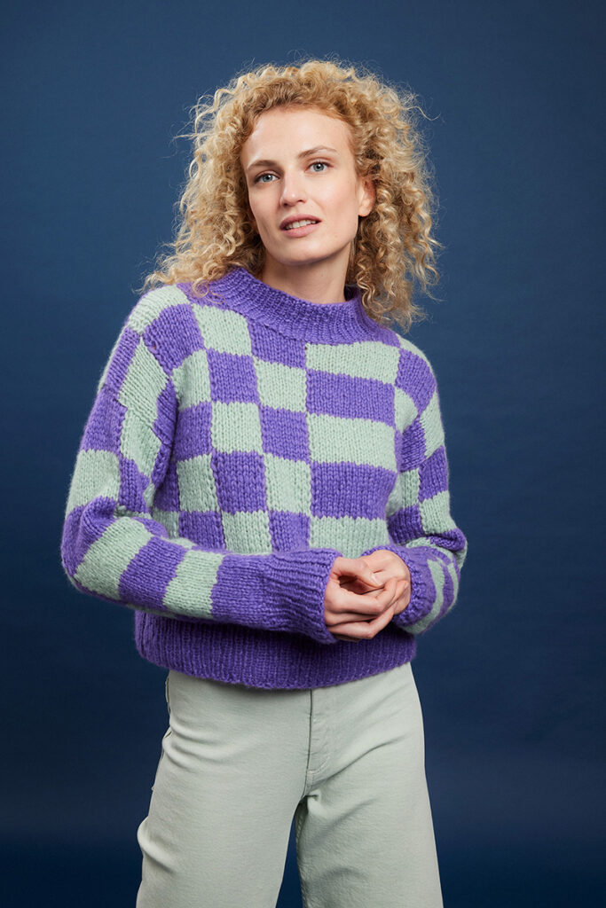 Pull 13 du catalogue Lang Yarns Punto 93