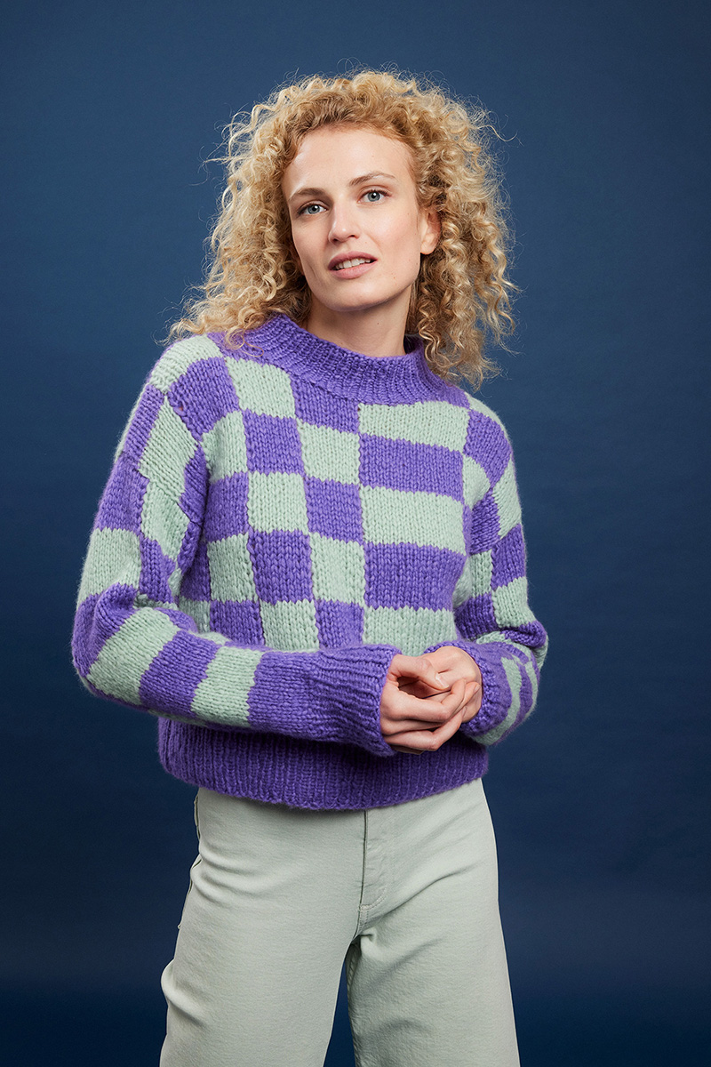 Pull 13 du catalogue Lang Yarns Punto 93