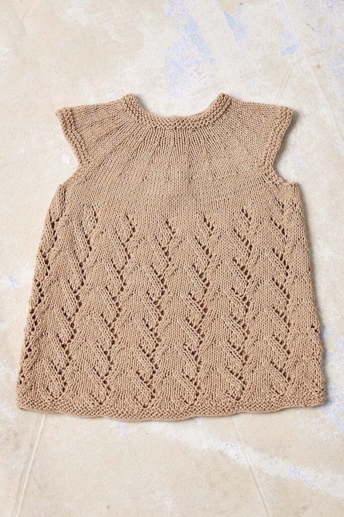 Robe 2 catalogue Lang Yarns Punto 83