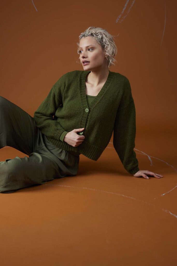 Gilet 6 catalogue lang Yarns Punto 76