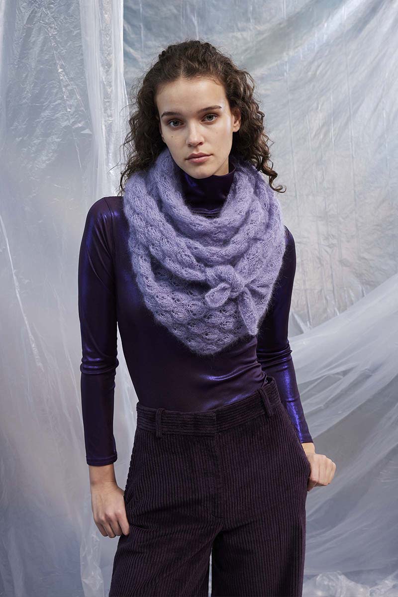 Châle 58 du catalogue Lang Yarns FAM 286 Collection