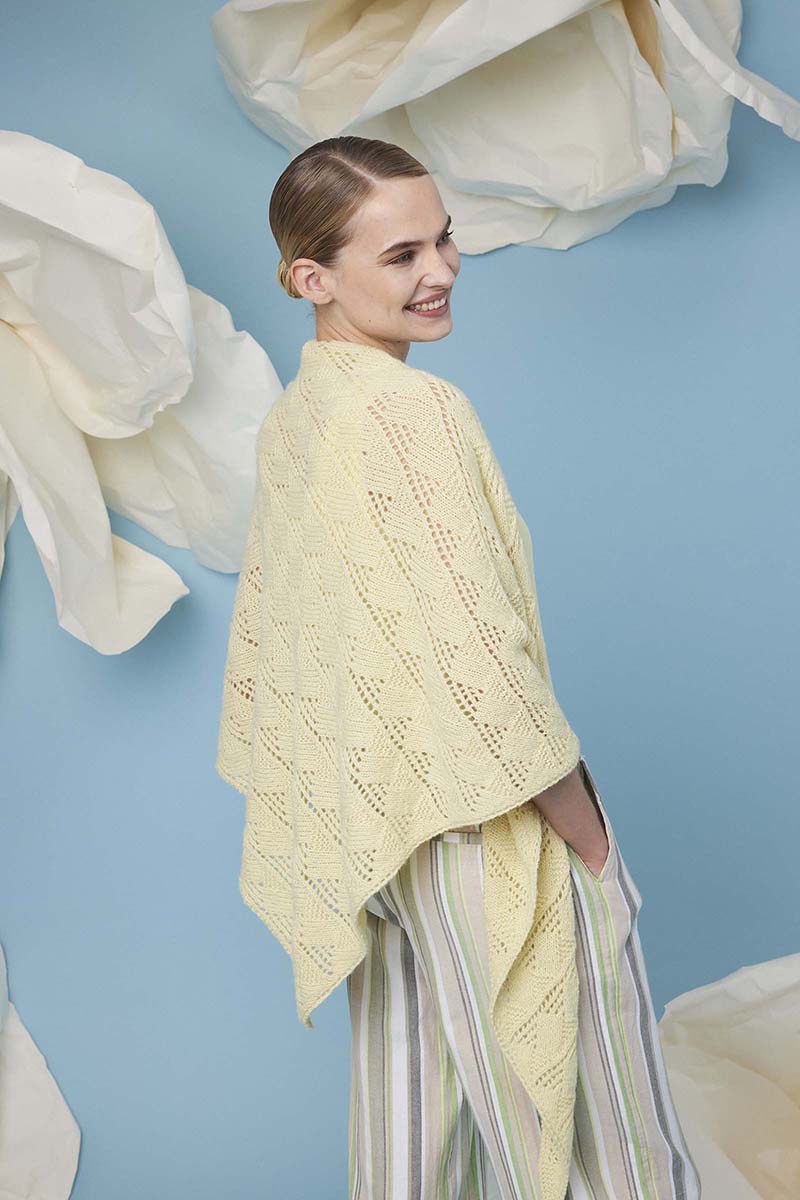 Châle 44 catalogue Lang Yarns FAM 288