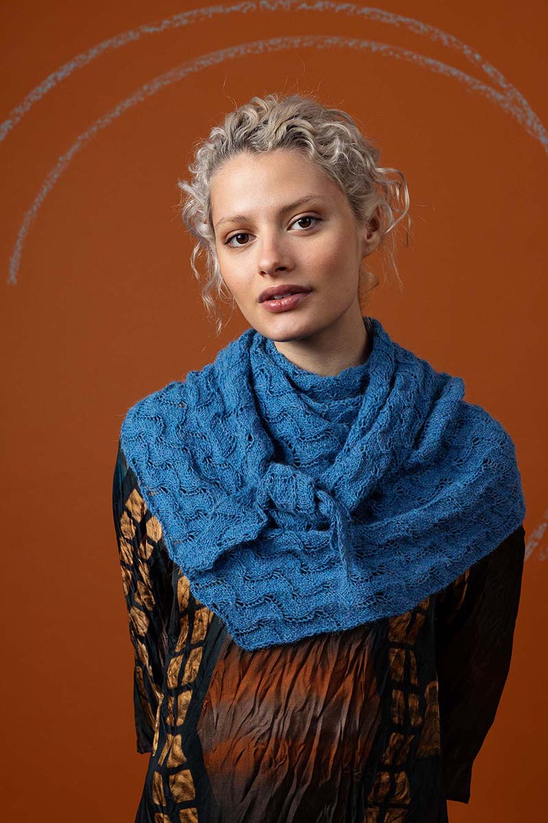 Châle 9 catalogue Lang Yarns Punto 76