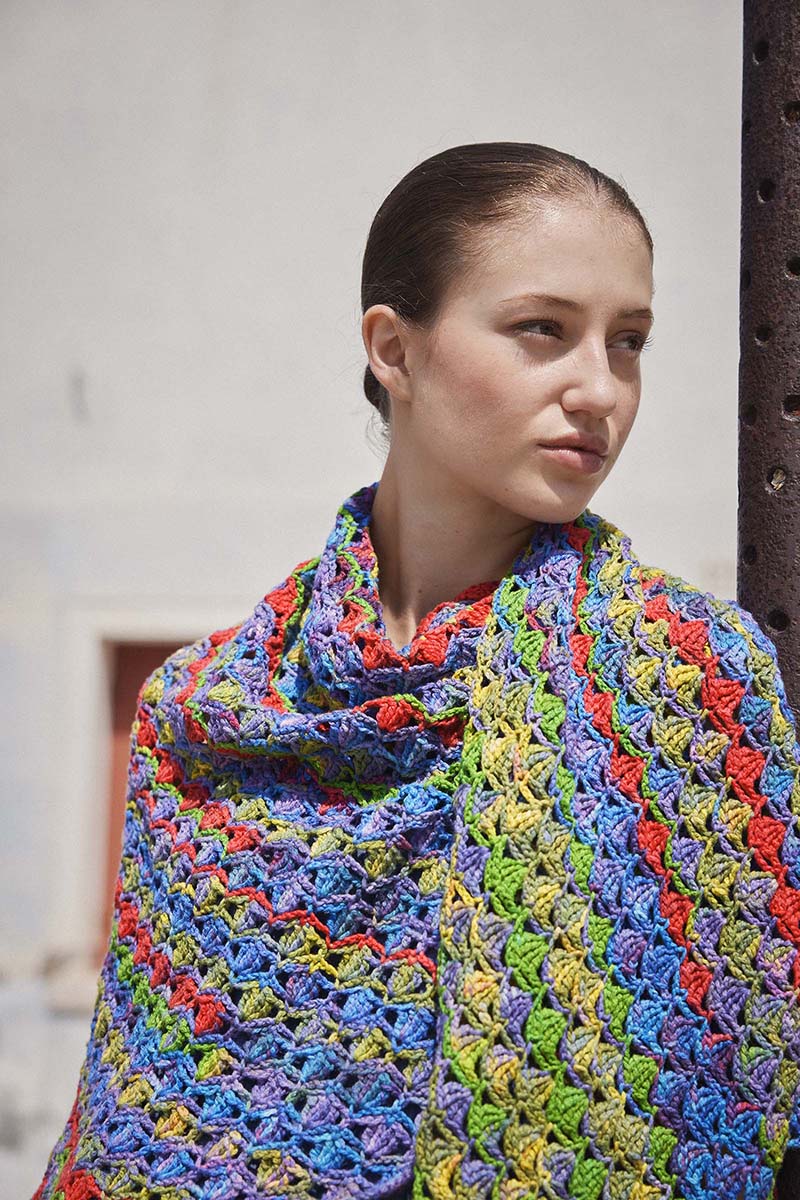 Châle 5 catalogue Lang Yarns Punto 91