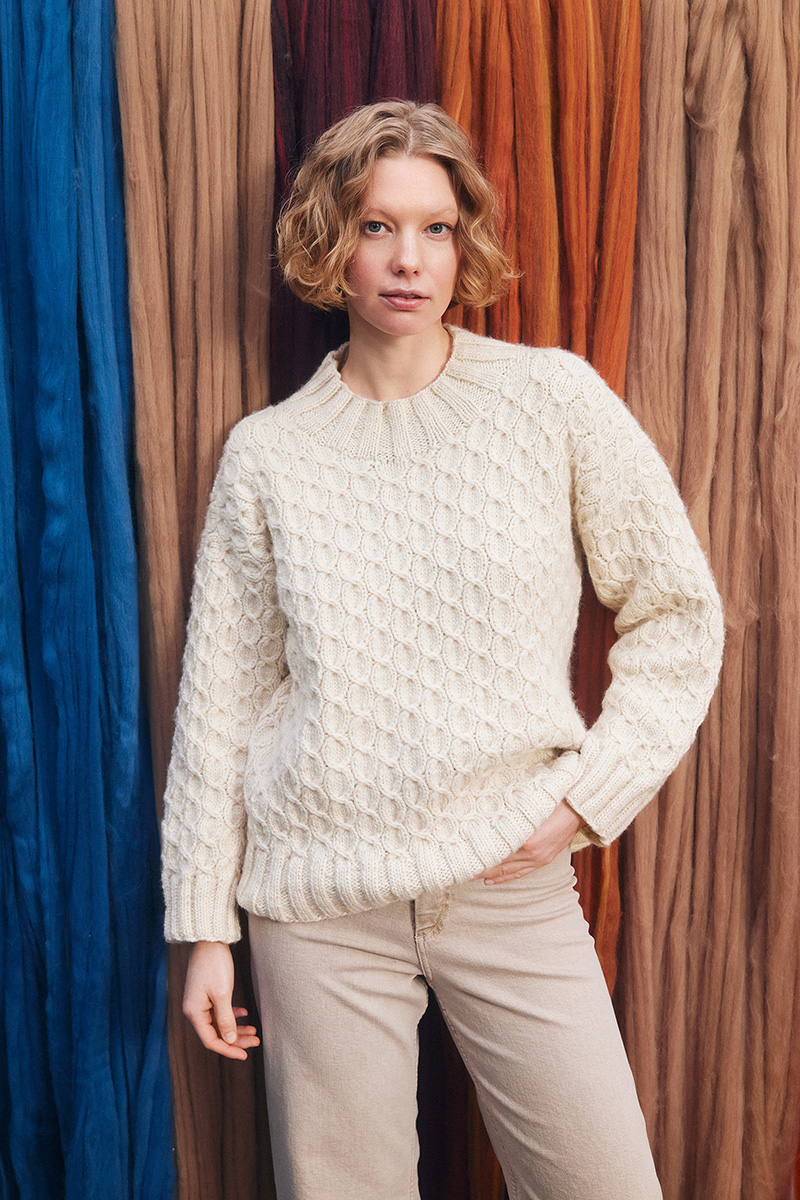 Pull 1 du catalogue Lang Yarns Punto 97