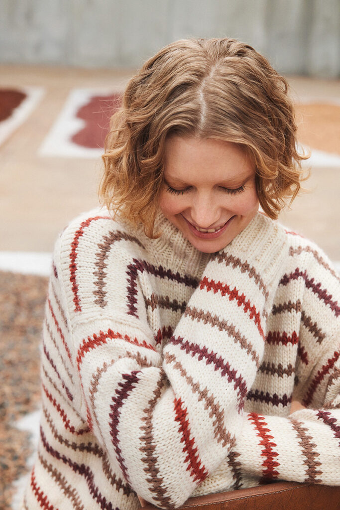 Pull 2 du catalogue Lang Yarns Punto 97