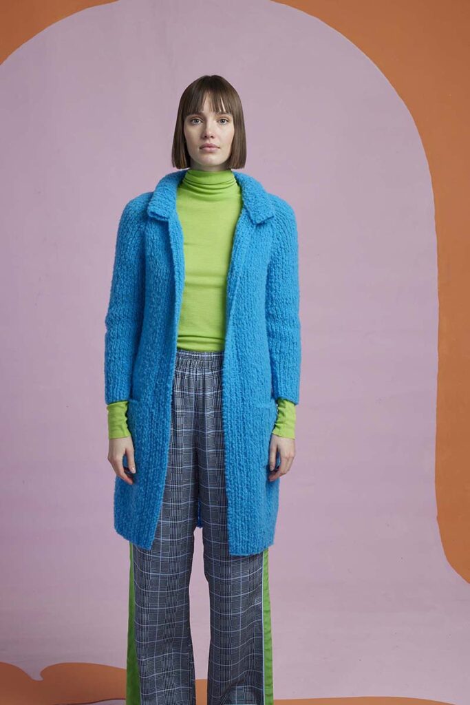 Manteau 3 catalogue Lang Yarns FAM 282 Collection