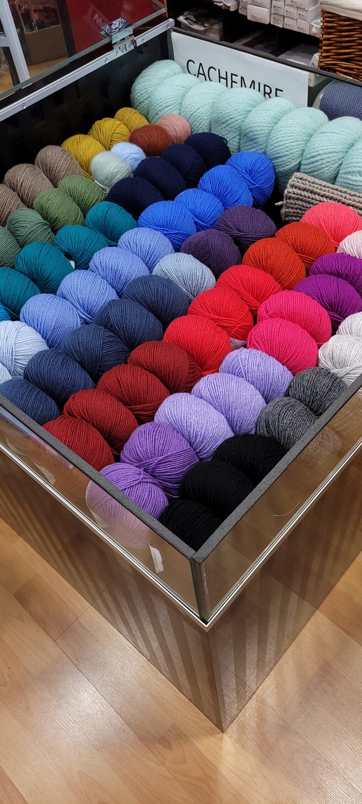 Laine Cashmere Premium Lang Yarns