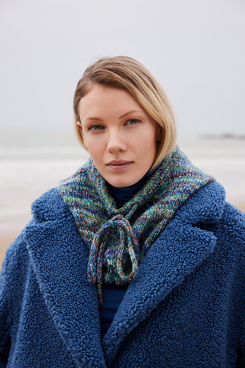 Col plastron 6 du catalogue Lang Yarns Punto 96