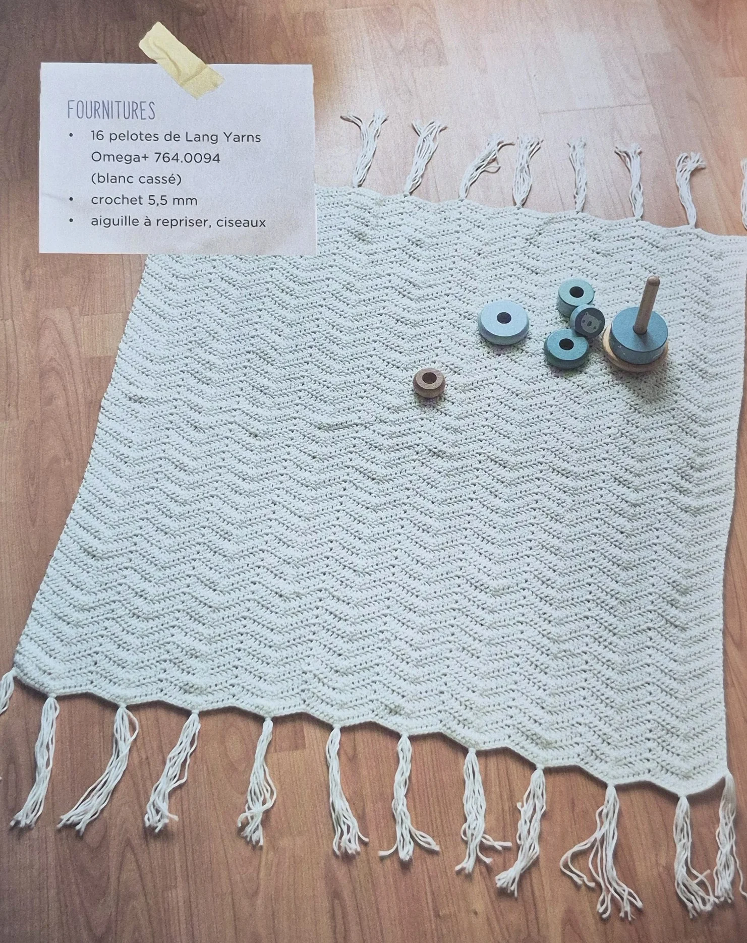 le grand livre du crochet pour bébé avec m. cey lang yarns 1