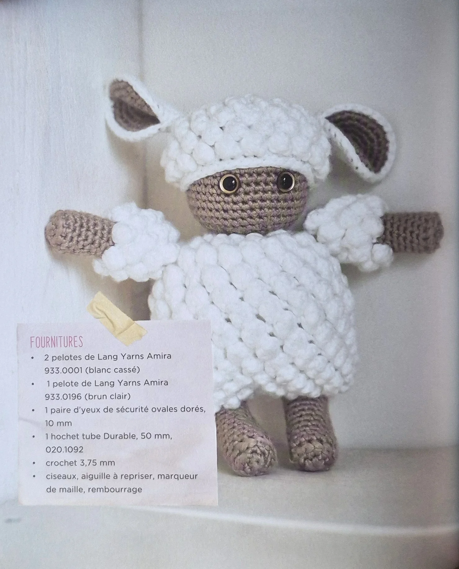 le grand livre du crochet pour bébé avec m. cey lang yarns 1
