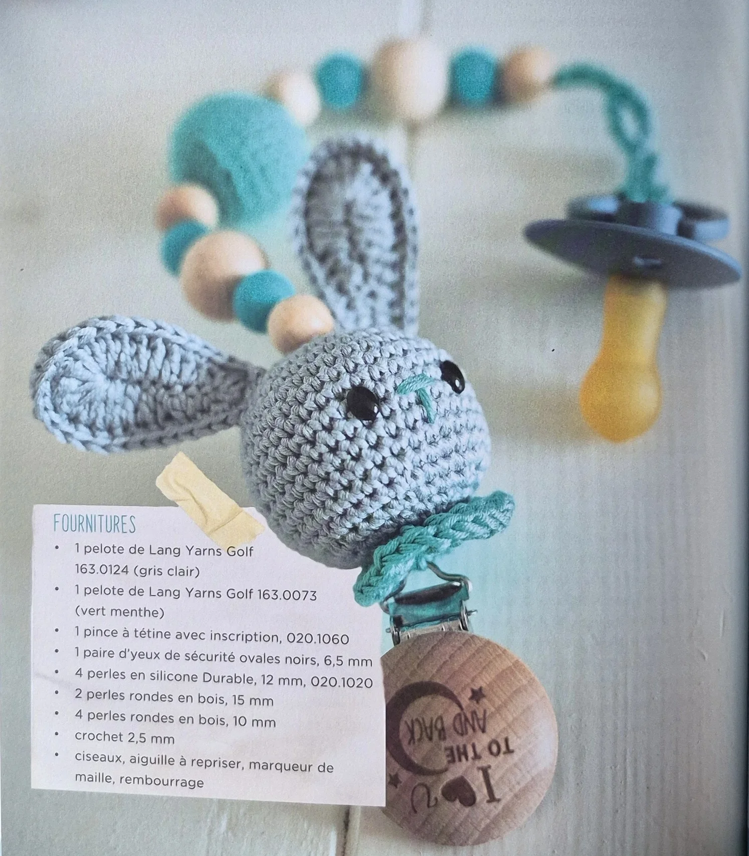 le grand livre du crochet pour bébé avec m. cey lang yarns 1