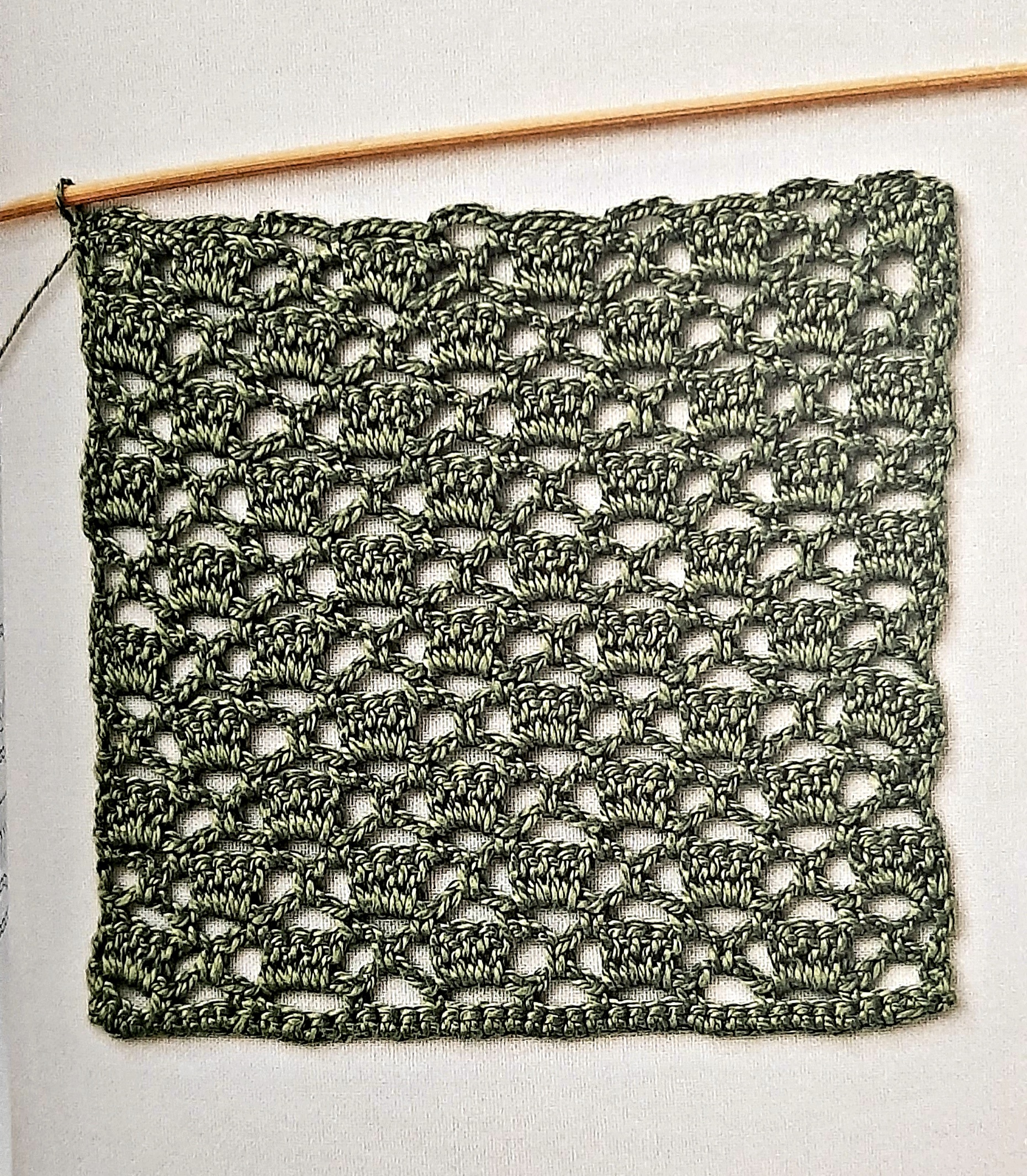 Point crochet arcs