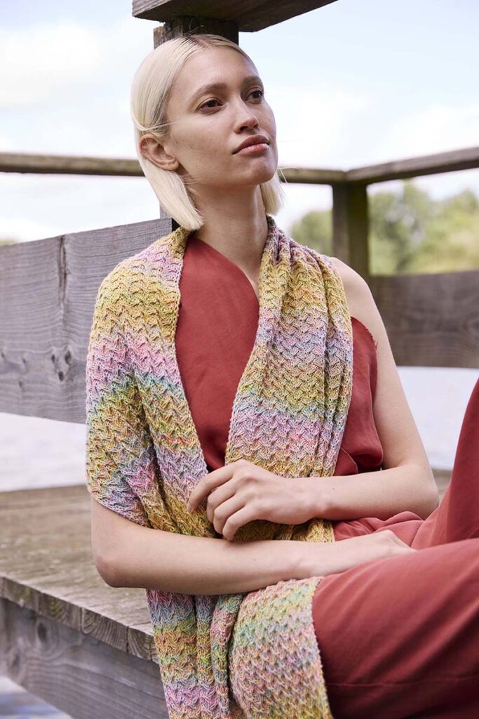 Echarpe 5 catalogue Lang Yarns Punto 81