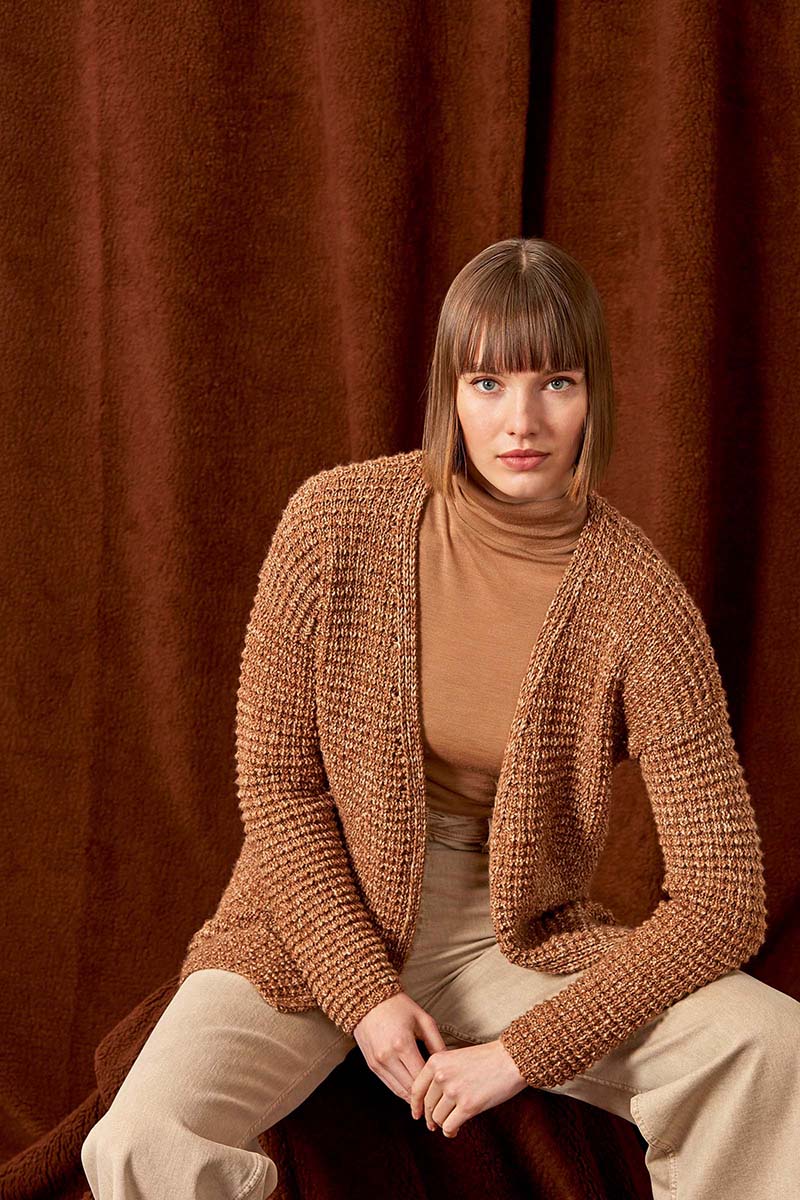 Gilet 34 catalogue Lang Yarns FAM 282 Collection