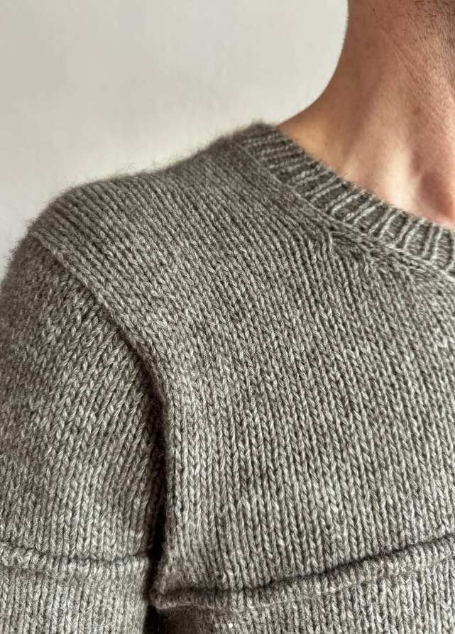 Tuck Sweater Man 1