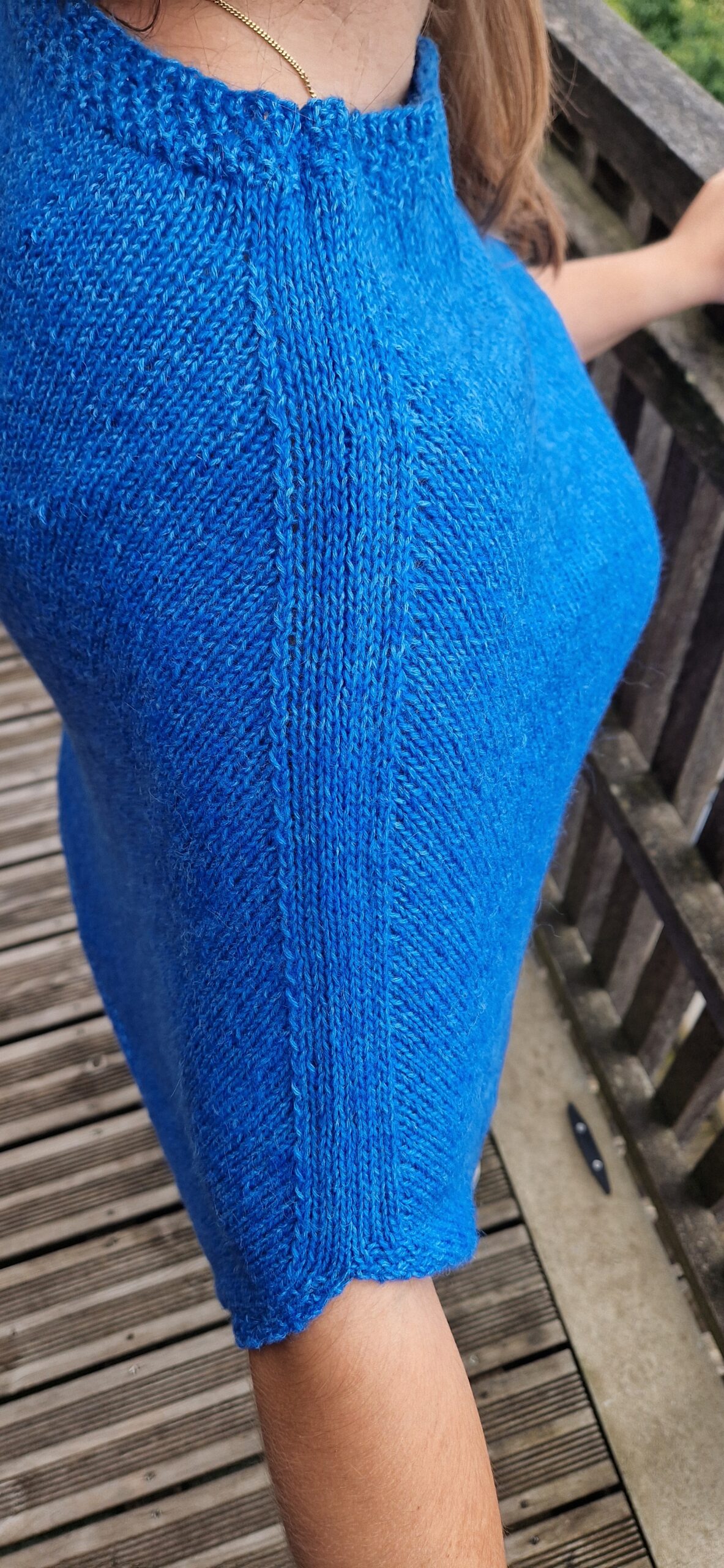 Pull ample en laine, coton et soie Regina de Lang Yarns