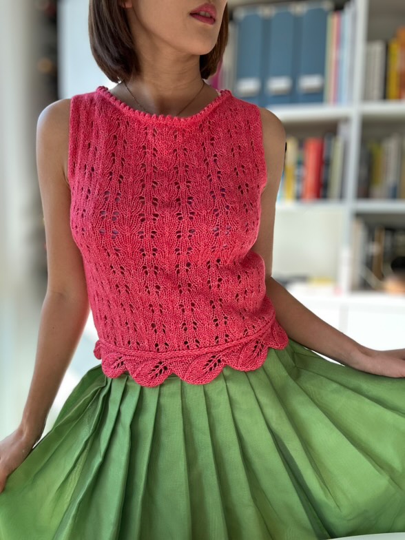 Tulip Top en Regina Lang Yarns de Yeon Hwa Lee