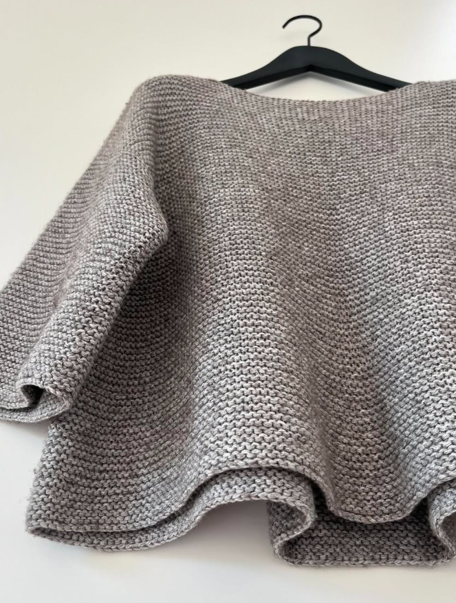 Simply Me Blouse de Norgardknitters en Vaya Lang Yarns