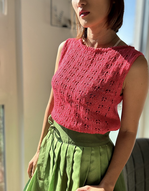 Tulip Top en Regina Lang Yarns de Yeon Hwa Lee