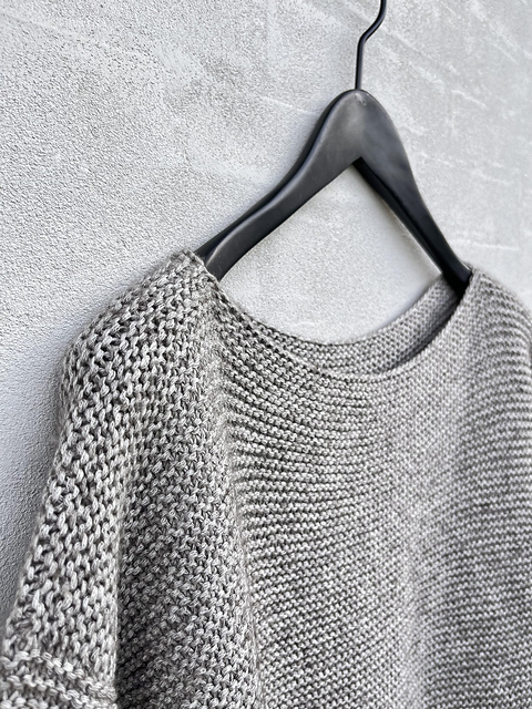 Simply Me Blouse de Norgardknitters en Vaya Lang Yarns