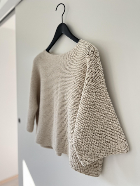 Simply Me Blouse de Norgardknitters en Vaya Lang Yarns