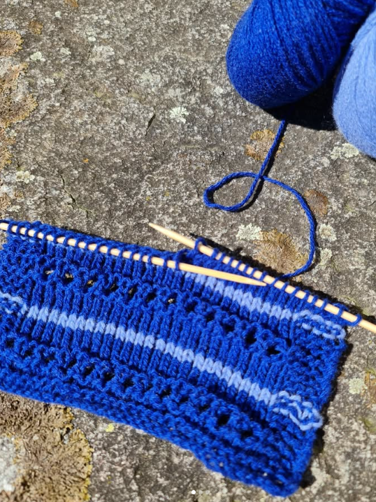 laine Cashmere Premium Lang Yarns Ida Tee de PetiteKnit