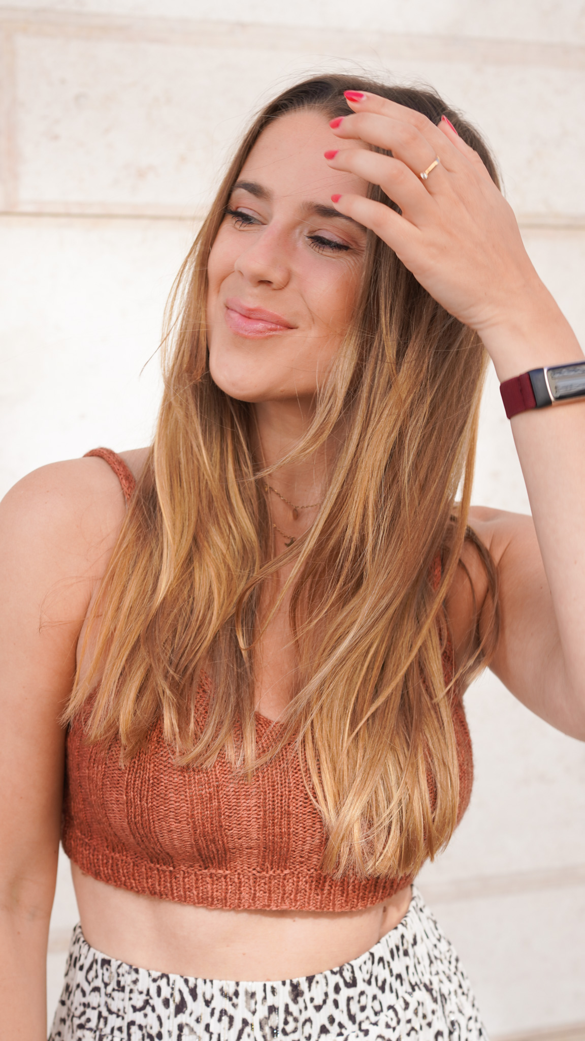 Crop-top Cakely Judith Jelena, laine, coton et yack Vaya de Lang Yarns