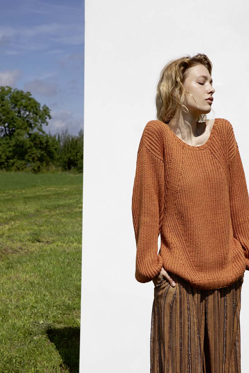 Pull 26 du catalogue Lang Yarns FAM 263