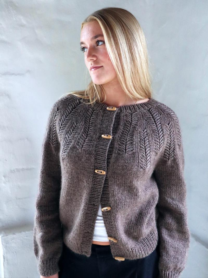 Cardigan Callie Knitamore laine Lang Yarns